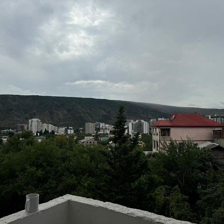 Apartament Victoria Apartment Tbilisi Bagian luar foto